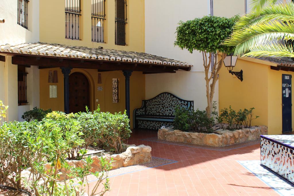 Aldea Del Mar Apartment Torrevieja Exterior photo
